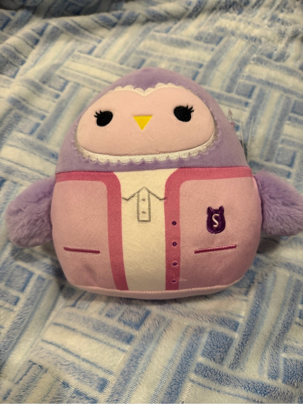 Squishmallow Owl -Scarlito